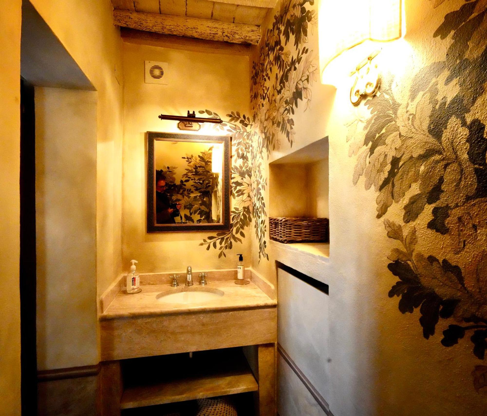 L'Olmo Bed and Breakfast Monticchiello Exteriör bild