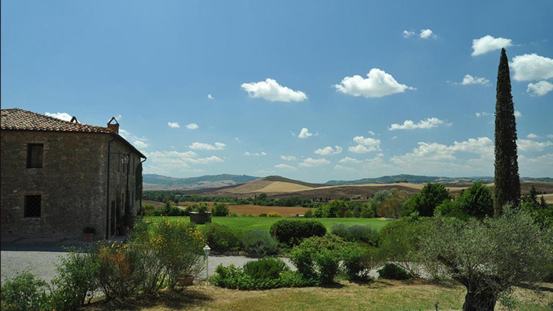 L'Olmo Bed and Breakfast Monticchiello Exteriör bild